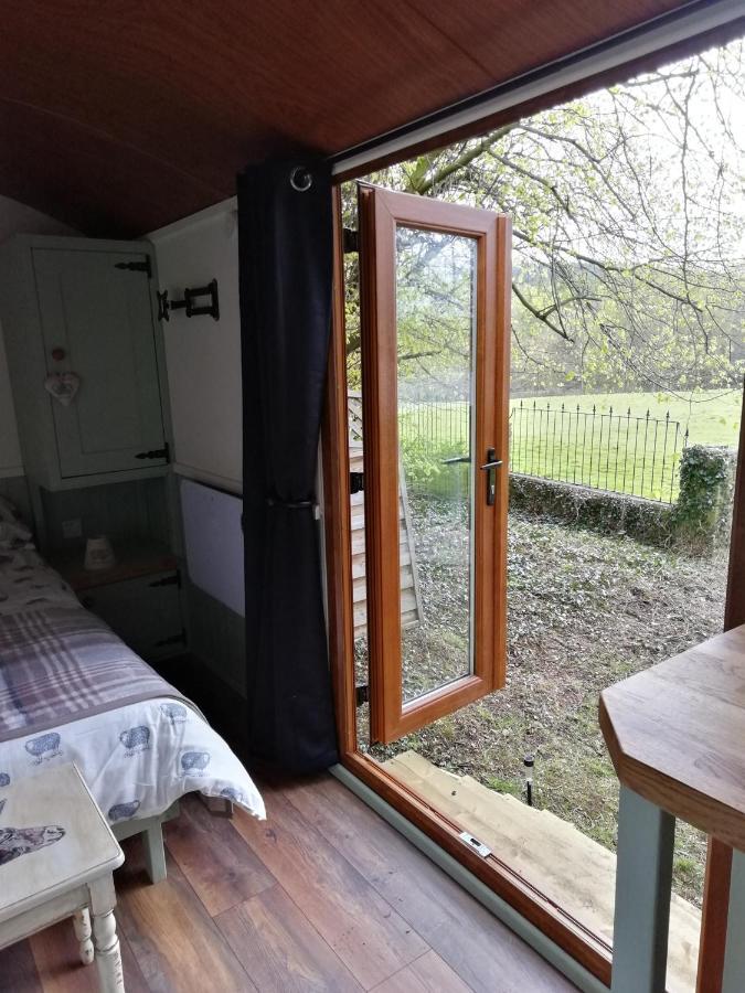 Durham Donkey Rescue Shepherd'S Hut Hotell Eksteriør bilde